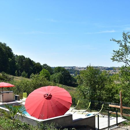 Modern Apartment In Cuzy With Shared Pool Buitenkant foto